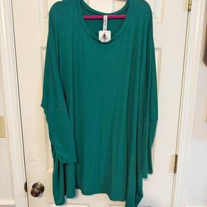 NWT Green Poncho with Sleeves | Plus Size 2X